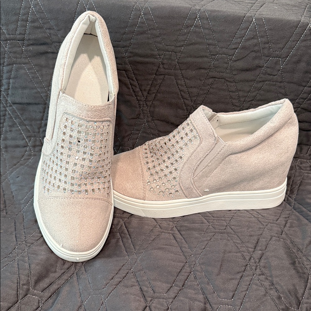 Women's Wedge Sparkle Slip-On Sneakers
